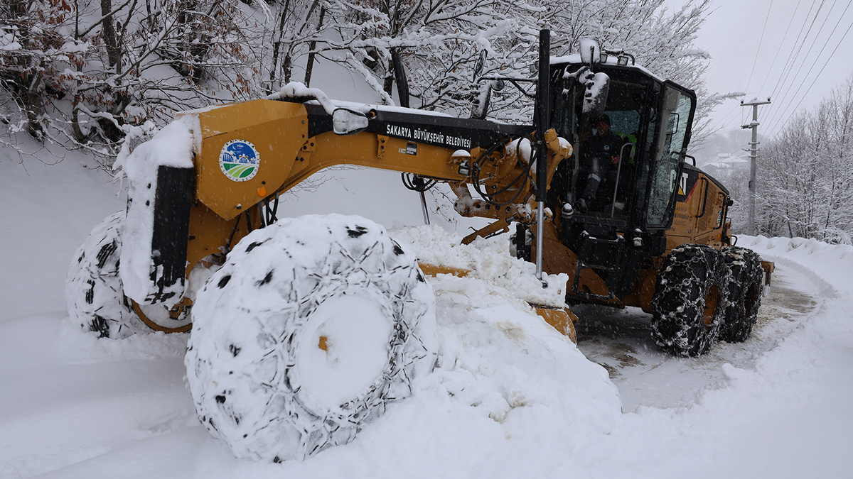 Sakarya'nın yüksek kesimlerinden kar fotoğrafları