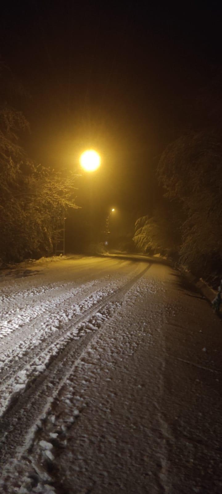 sakarya-nin-yuksek-kesimlerine-kar-yagdin3hwzwvhue