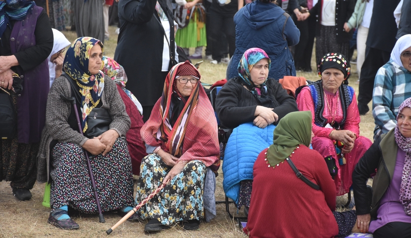 sakarya-nin-zirvesinde-asirlik-senlikmdh1owrgrh