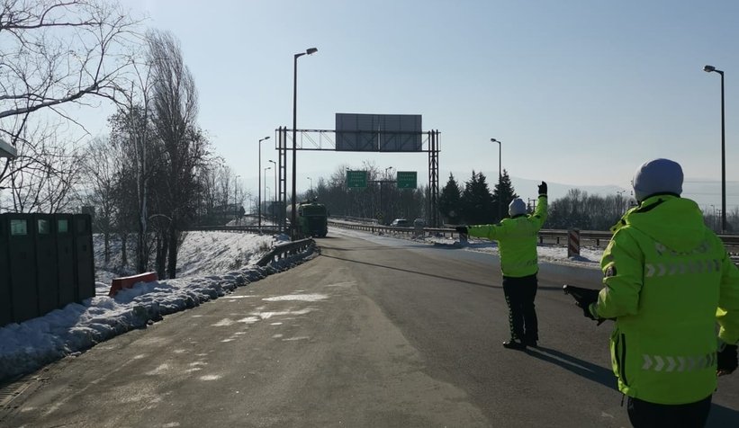 Sakarya polisinden kış lastiği denetimi