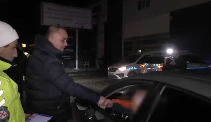 sakarya-polisinden-yilbasi-oncesi-denetimwnfvredtbx