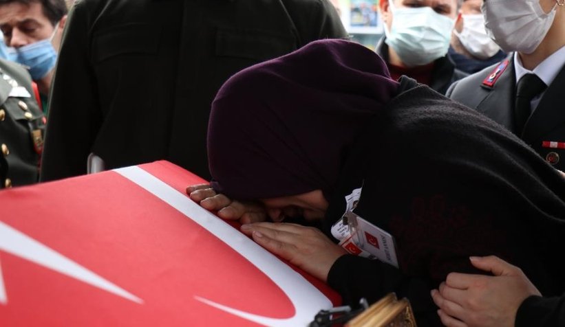 Sakarya şehidini dualarla uğurladı