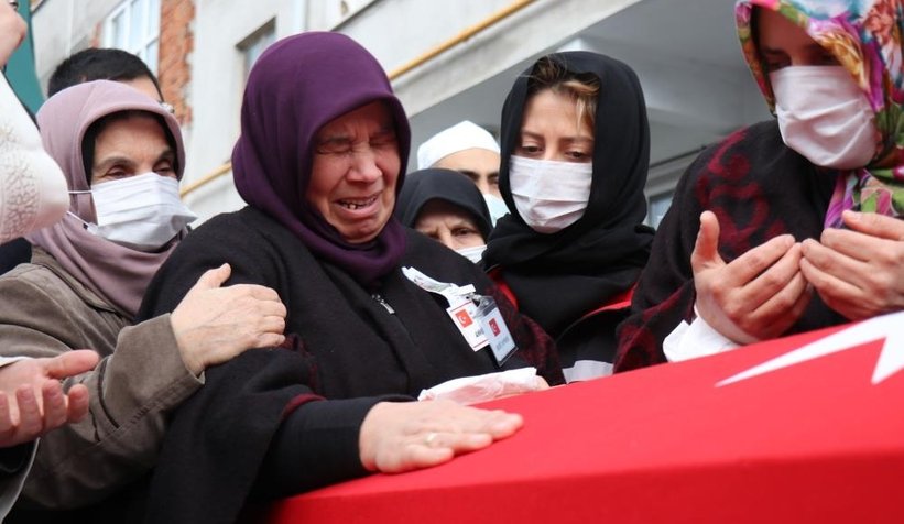 Sakarya şehidini dualarla uğurladı