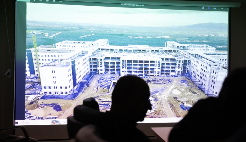 sakarya-sehir-hastanesi-insaatinda-inceleme-yaptilarv0hcrlyrz3