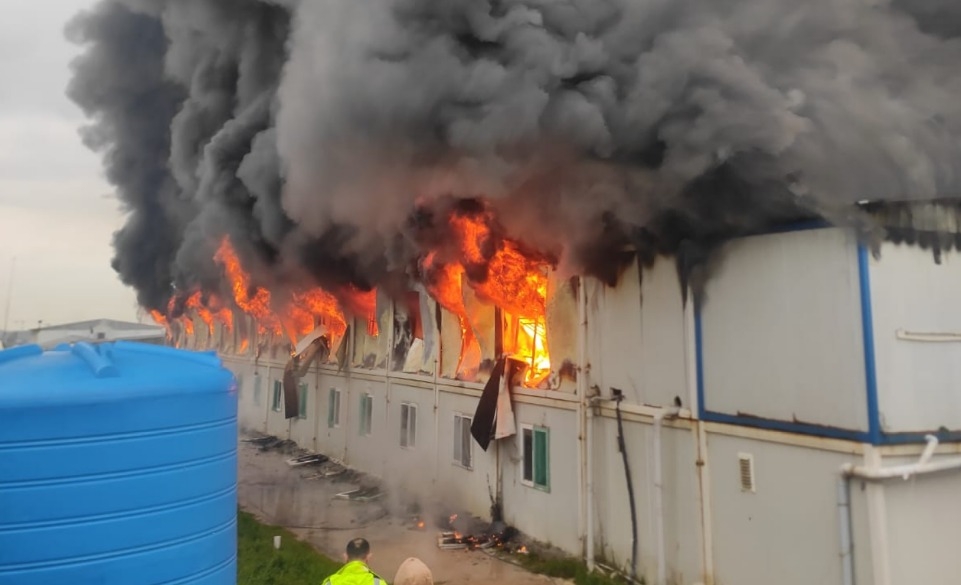 Sakarya Şehir Hastanesi şantiyesinde yangın