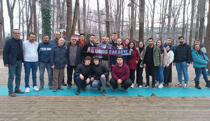 Sakarya Vakfıkebirliler Derneği öğrencilerle bir araya geldi