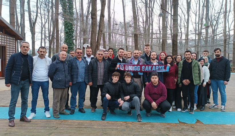 Sakarya Vakfıkebirliler Derneği öğrencilerle bir araya geldi