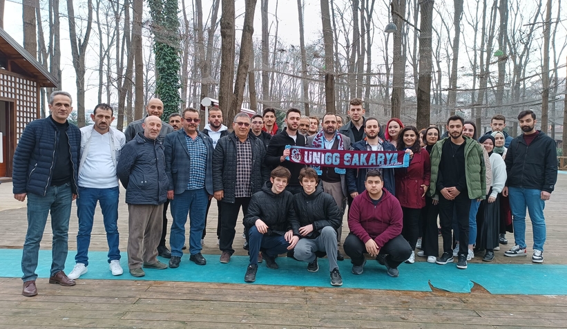 Sakarya Vakfıkebirliler Derneği öğrencilerle bir araya geldi