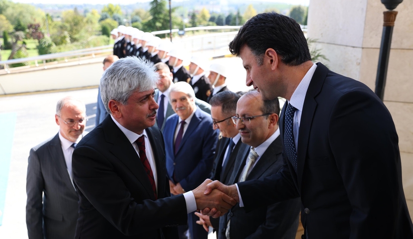 sakarya-valisi-rahmi-dogan-goreve-basladiq2d1a00ybd
