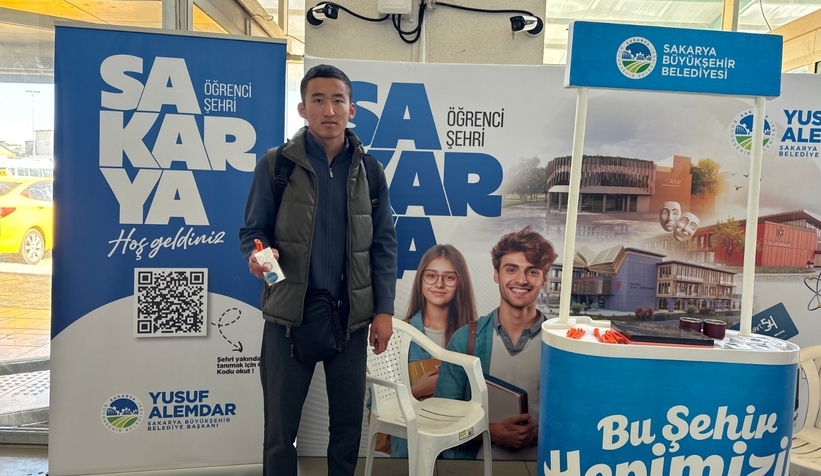 sakarya-ya-gelen-universiteliler-boyle-karsilandirxfiefhvet