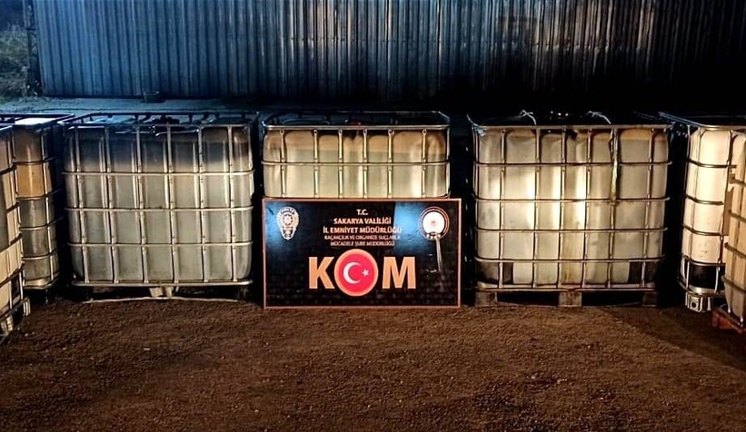 Sakarya’da 5 bin 140 litre gümrük kaçağı petrol ele geçirildi