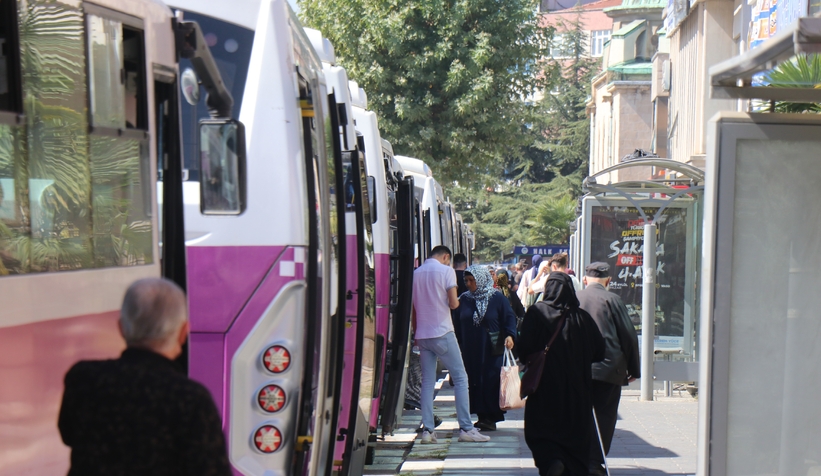 Sakarya’da 65 yaş üstü bu otobüsleri ücretsiz kullanabiliyor