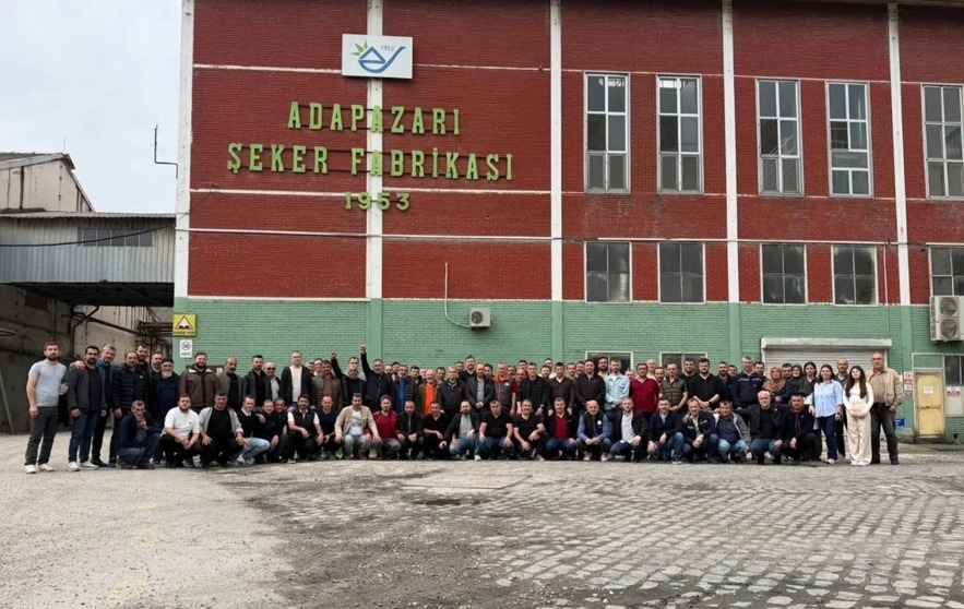 Sakarya’da 73 yıllık fabrika kapandı; İşçiler son mesailerini yaptı
