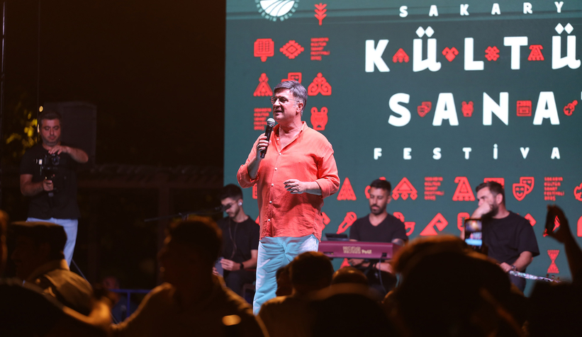 Sakarya’da  Kafkas ve İç Anadolu’nun zengin kültürüyle şölen gibi akşam