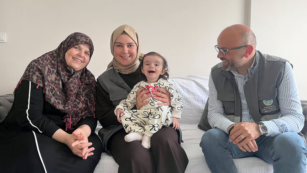 Sakarya’da şehit annelerine duygu yüklü anneler günü kutlaması