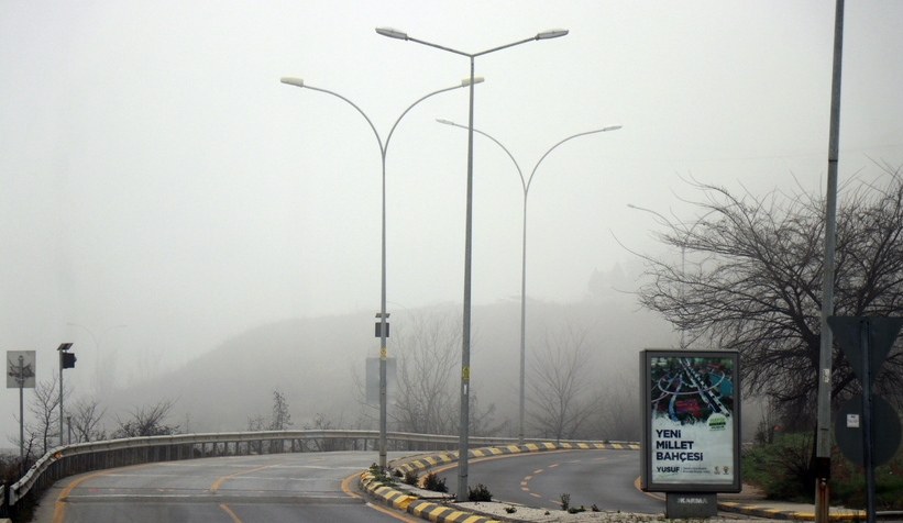 Sakarya’da sis etkili oldu