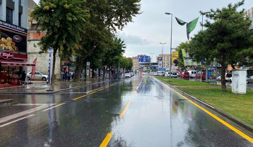 Sakarya’da yağış etkili oluyor