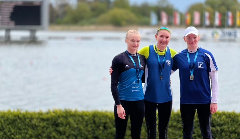 Sakaryalı antrenörün çalıştırdığı Alman takımı yarışlara damga vurdu