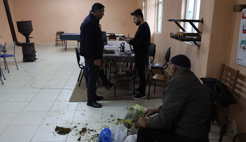Sakaryalı çiftçilere yerinde toprak analizi hizmeti