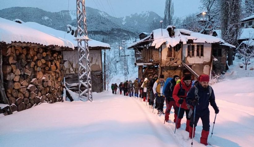 Sakaryalı dağcılar mahsur kaldı