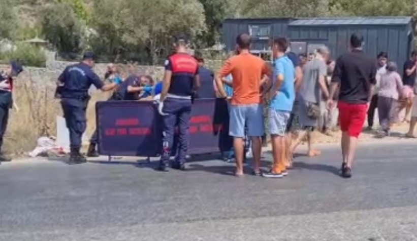 sakaryali-dis-hekiminin-mugla-da-yaptigi-kaza-olumle-sonuclandi-kaza-ani-kameradamum4vtdhmt