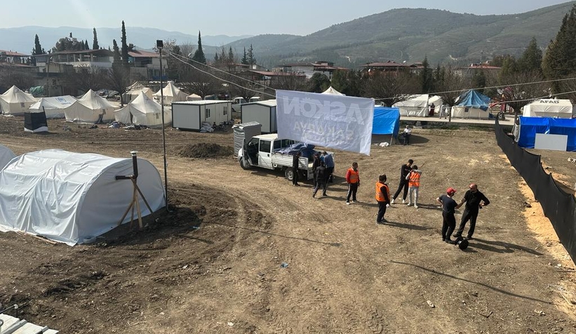 sakaryali-is-adamlarindan-hatay-a-cadirkentas9pnkh1dd