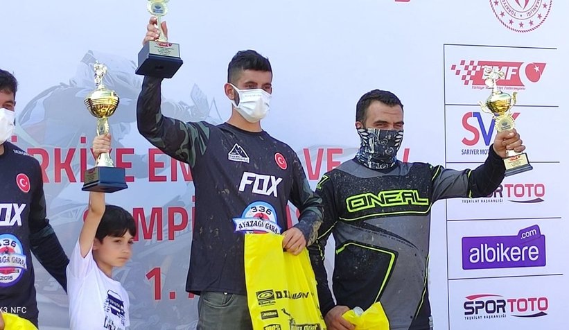 Sakaryalı motokroscu üçüncü oldu