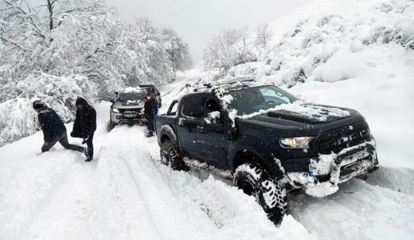 Sakaryalı off-roadcıların kar keyfi