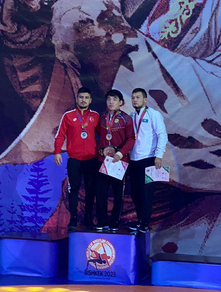 Sakaryalı Onur Arı dünya ikincisi oldu