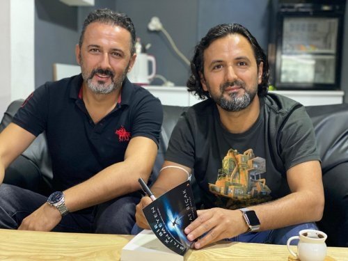 Sakaryalı Suat Bıçak'ın ilk romanı X Bir Bilinmeyen çıktı