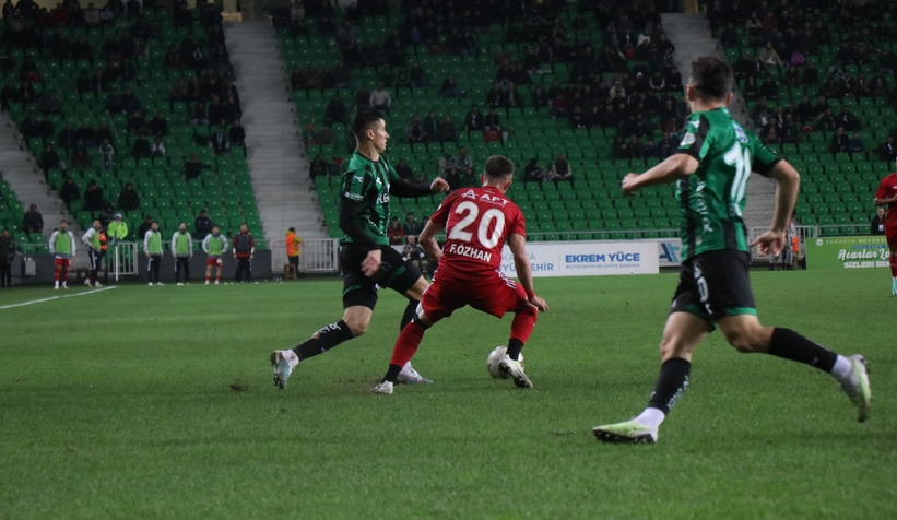 Sakaryaspor: 2 - Erzurumspor FK: 2