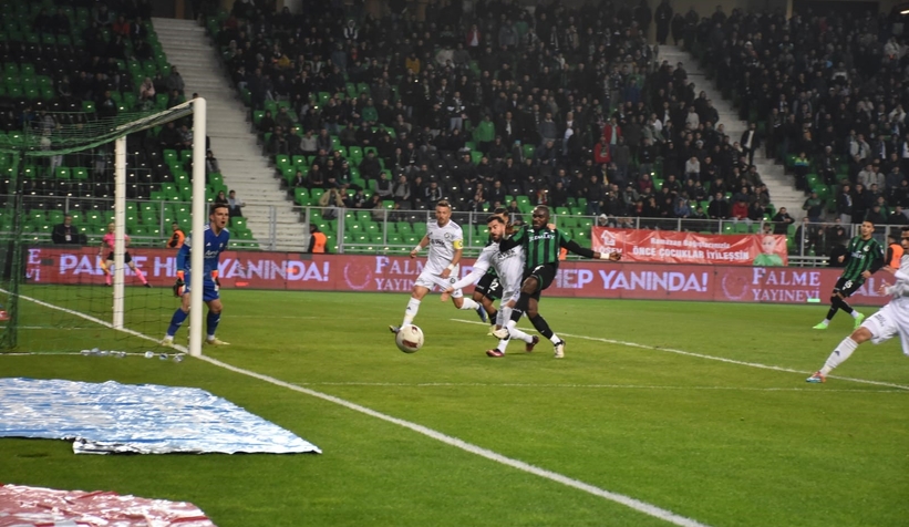 Sakaryaspor 2 Altay 0