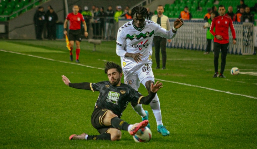 sakaryaspor-2-bandirmaspor-2l2nsmwxju2