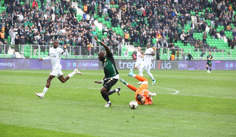sakaryaspor-3-corum-fk-1vnnrr1cwce