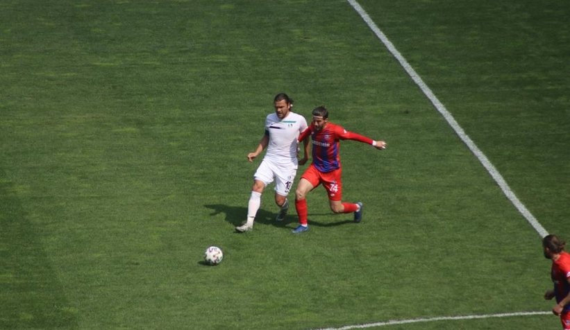 Sakaryaspor: 3 Kardemir Karabükspor: 1