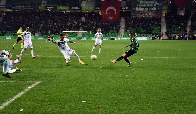 sakaryaspor-3-kocaelispor-1dkt5r001l3