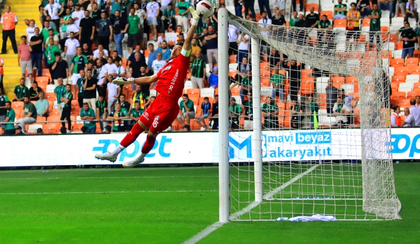 sakaryaspor-bodrumspor-final-macindan-fotograflaretlfrxpxmk