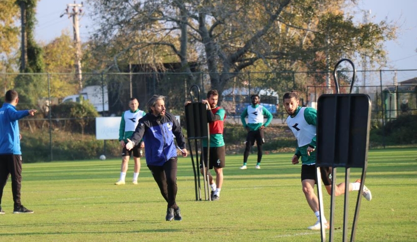sakaryaspor-caykur-rizespor-mesaisinder09ezlr5ee