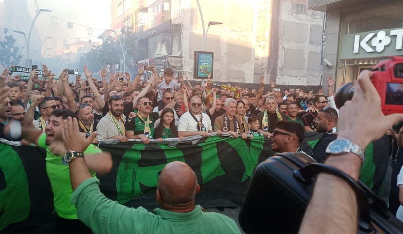 sakaryaspor-da-60-yil-coskusurzl1cthddf