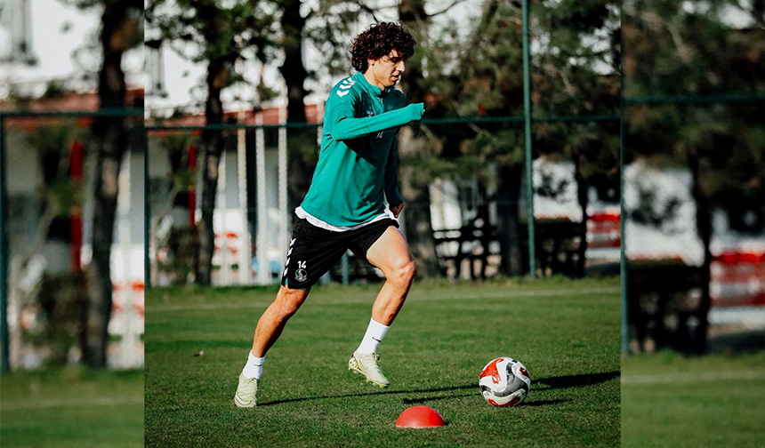Sakaryaspor'da Emre Demir'den duygusal veda