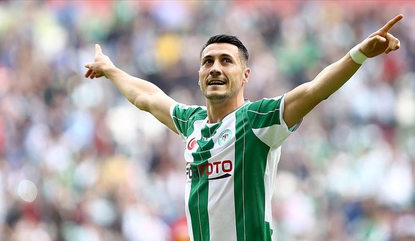 Sakaryaspor'da golcü Adis Jahovic harekatı