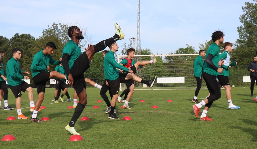 sakaryaspor-da-pendik-hazirliklari-basladieddlztvqml
