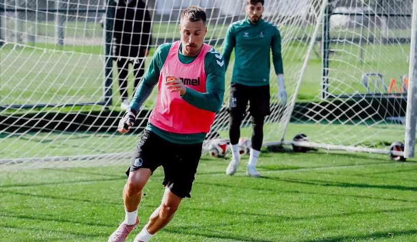 sakaryaspor-da-umraniye-maci-hazirliklari-suruyorrm1hbtuxd2