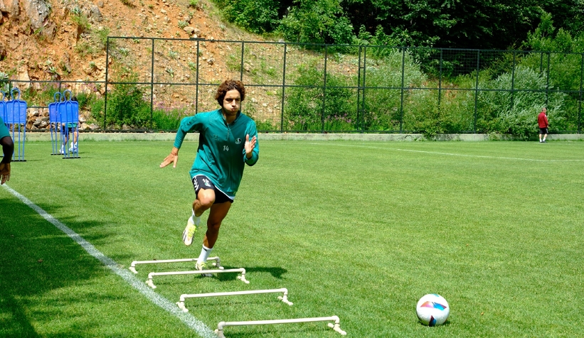 sakaryaspor-da-yeni-sezon-hazirliklarimunmmhbwk3