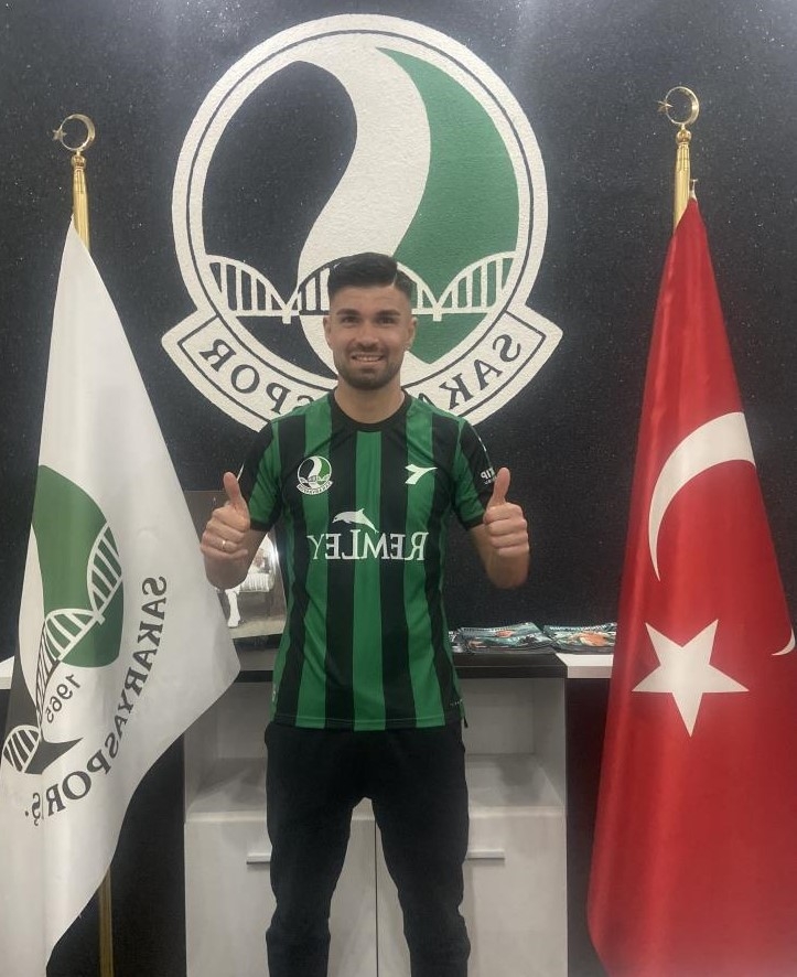 sakaryaspor-dan-flas-transferlerdzbvnffba0