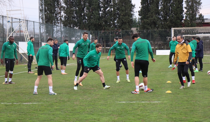 sakaryaspor-eyupspor-mesaisindedctpz0pcql