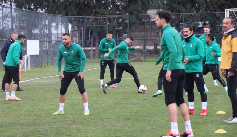 sakaryaspor-eyupspor-mesaisindedctpz0pcql