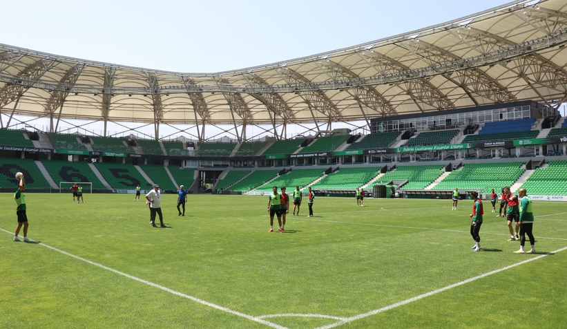 sakaryaspor-finale-bileniyorntjnr3zezk