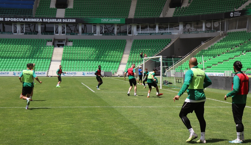sakaryaspor-finale-bileniyorntjnr3zezk