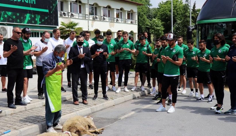 Sakaryaspor finale böyle uğurlandı